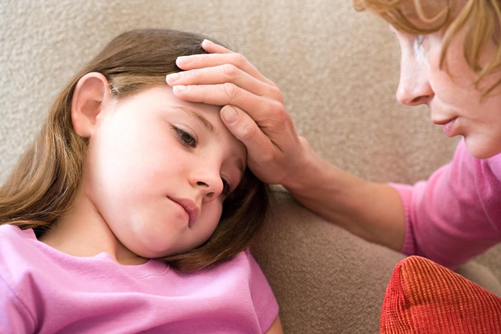 Что делать, если ребенок ударил затылок: на что обратить внимание и какие бывают последствия ушиба головы?