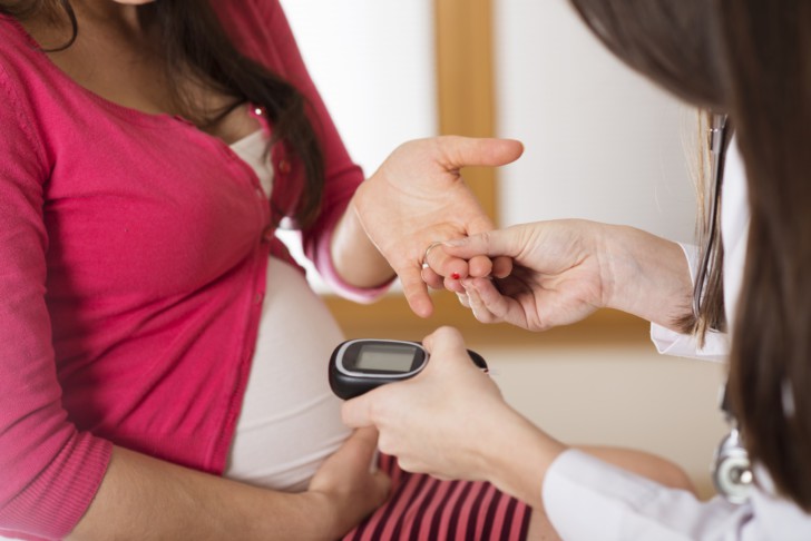 Повышенный или пониженный уровень сахара в крови у беременных, причины отклонения от нормы и последствия