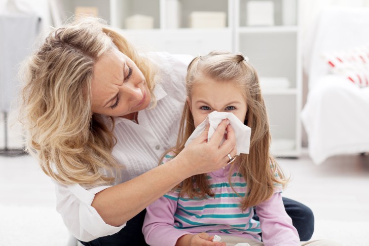 Почему ребенок может часто болеть простудными заболеваниями, и что делать в таком случае?
