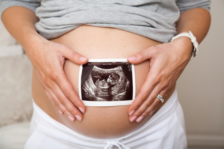 Явление цветной беременности что это такое, какие первые признаки и симптомы и стоит ли беспокоиться?