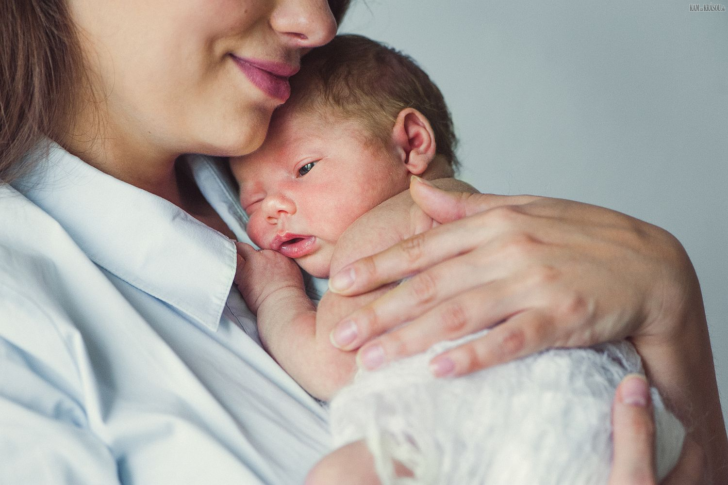 Послеродовой период у женщин: сколько длится, какие могут быть осложнения после родов, как восстановить организм?