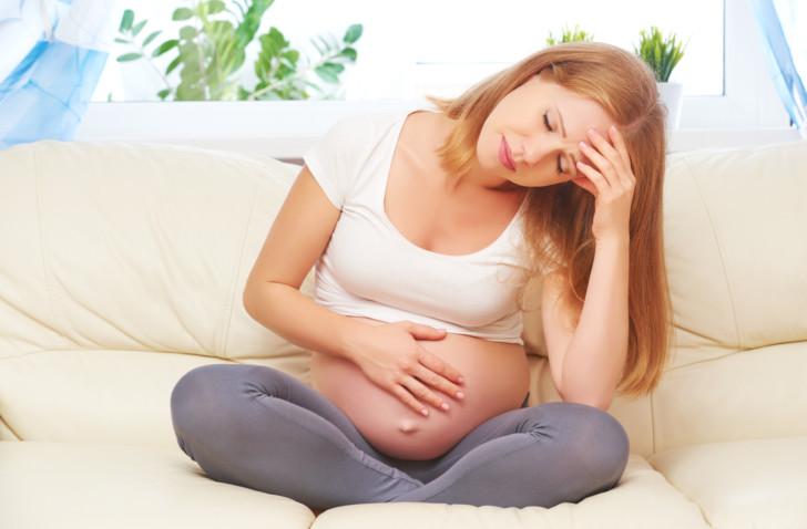 Какие боли бывают во время беременности и почему, что делать, если болит сильно?