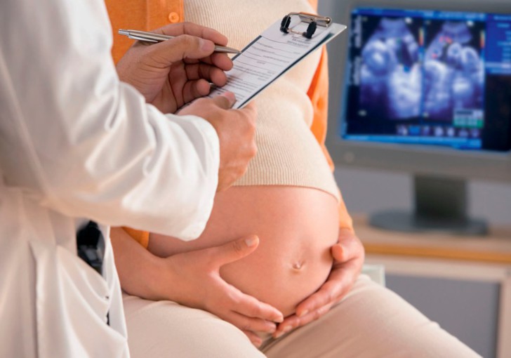 Какая норма ИАЖ или индекса амниотической жидкости в зависимости от недели беременности, от чего зависит показатель?