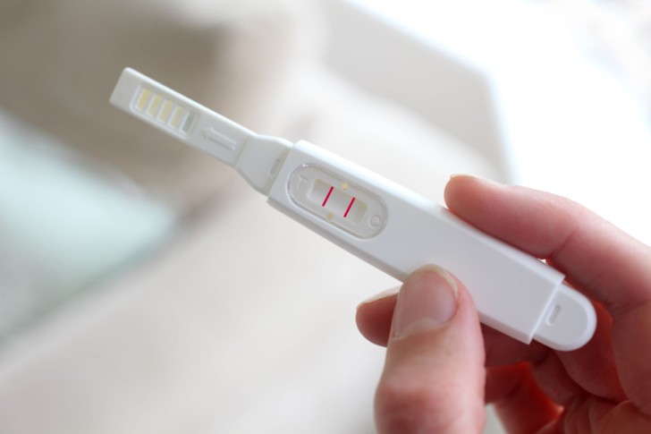 Положительный тест при беременности: как выглядит на ранних сроках, каковы причины ложноположительного результата?