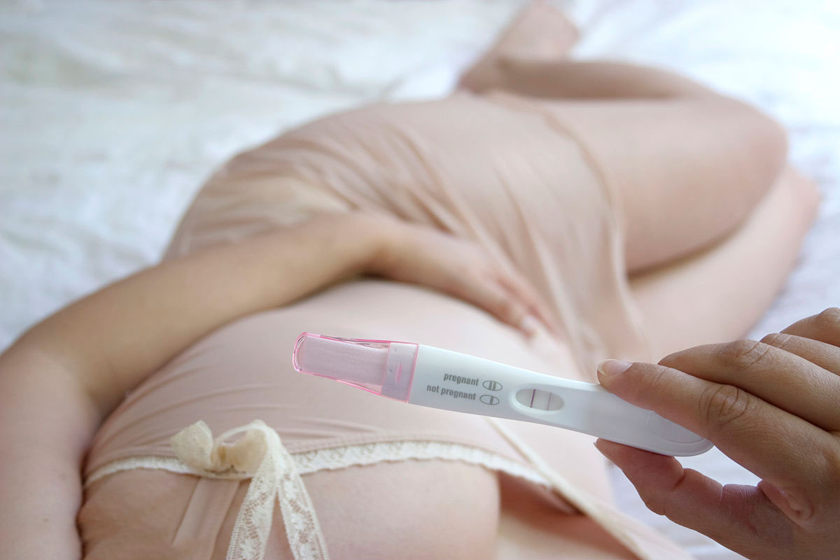 Фото с тестом на беременность красивое