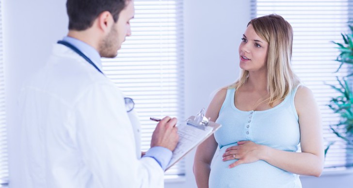 Почему у беременных выявляется стафилококк в моче, мазке, носу и горле и чем это грозит?