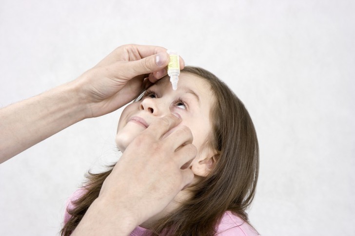 Инструкция по применению Дексаметазона детям: дозировки и курсы приема глазных капель
