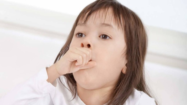 Симптомы и методы лечения аллергического бронхита у детей с использованием гипоаллергенной диеты