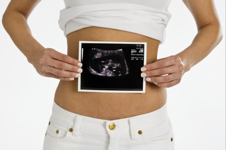 Что нужно знать о первом триместре беременности: симптомы повышенного тонуса матки, рекомендации и ограничения