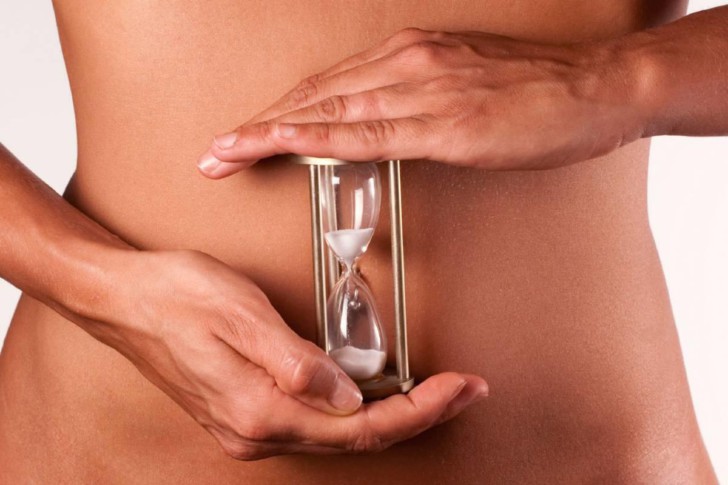 Почему месячные идут всего 2 дня и нормально ли это: каковы причины короткой менструации, может ли быть беременность?