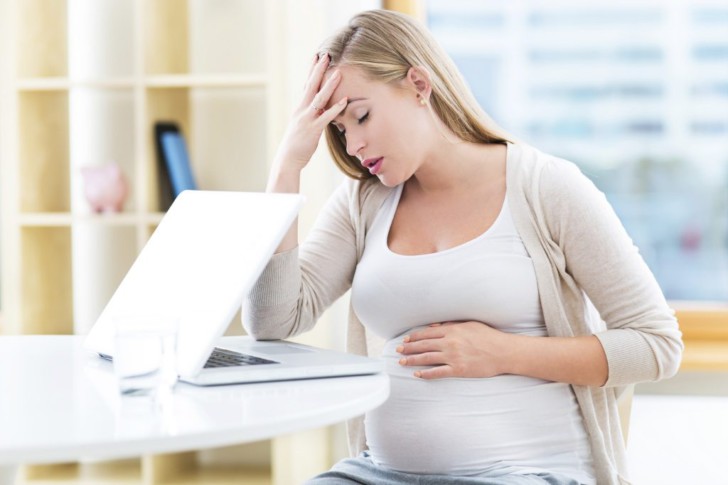 Как влияет нервный стресс на будущую маму во время беременности и каковы последствия для ребенка?