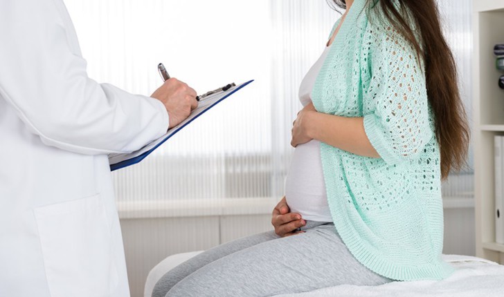 Недержание мочи и непроизвольное мочеиспускание у женщины при беременности: почему происходит подтекание и что делать?