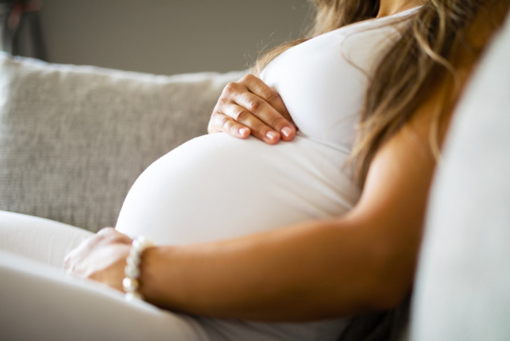 Причины геморроя во время беременности на ранних и поздних сроках, симптомы и лечение, меры профилактики