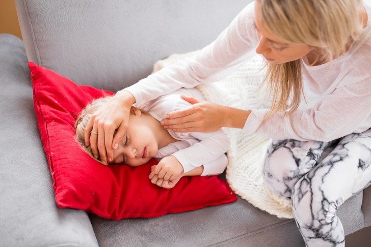 Что делать при белой лихорадке у ребенка: симптомы, неотложная помощь и лечение