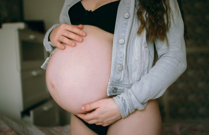 Что происходит с малышом и мамой на 39 неделе беременности, каковы предвестники родов у первородящих и повторнородящих?