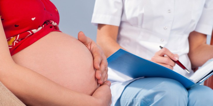 Можно ли во время беременности лечить геморрой мазью Флеминга, какие возможны противопоказания?