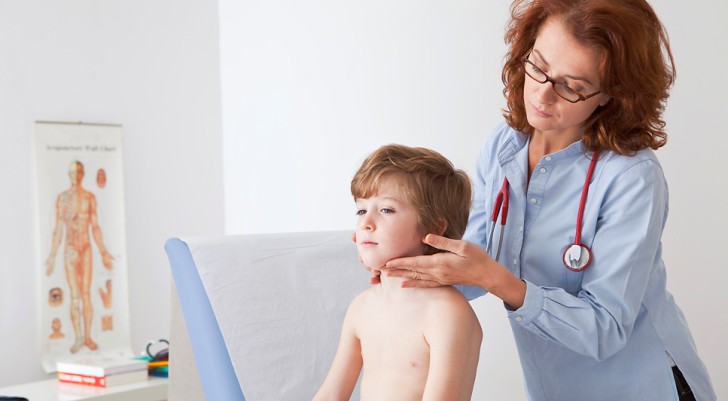 Виды и симптомы лимфаденита у детей, особенности лечения заболевания и меры профилактики