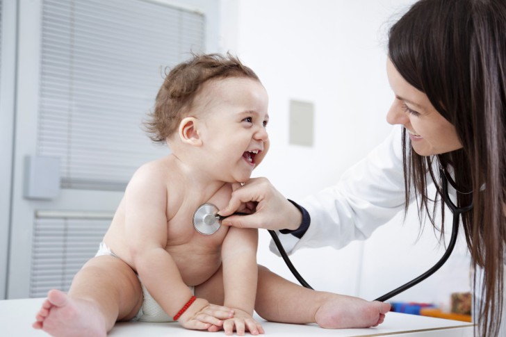 Лечение и профилактика ОРВИ у грудных малышей: симптомы и причины простуды у новорожденных и детей до года