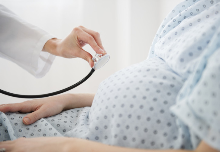 Причины первичного и хронического невынашивания беременности: факторы риска и виды угрозы, лечение и профилактика