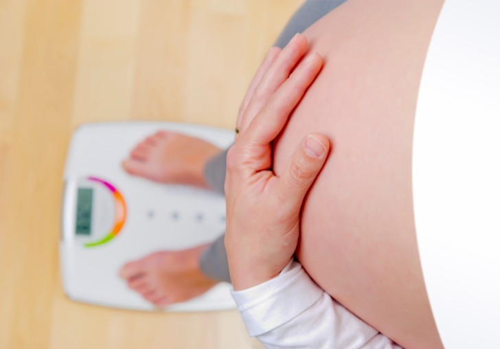 Что происходит с малышом и мамой на 14 неделе беременности, какие проводятся исследования женщины и плода?