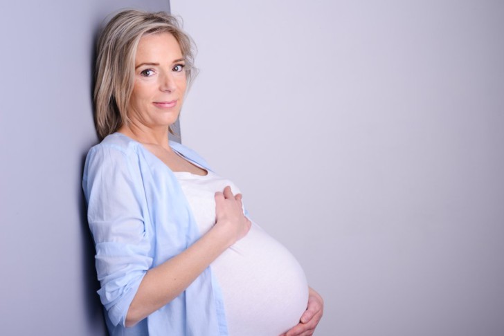 Беременность в возрасте после 35 лет: второй ребенок, опасность первых родов по мнению специалистов