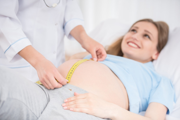 Причины, по которым при беременности может быть маленький живот, методы диагностики и поводы для обращения к врачу