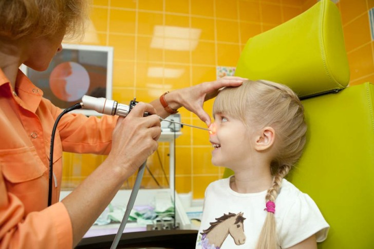 Лазеротерапия при лечении аденоидов у детей: преимущества и эффективность