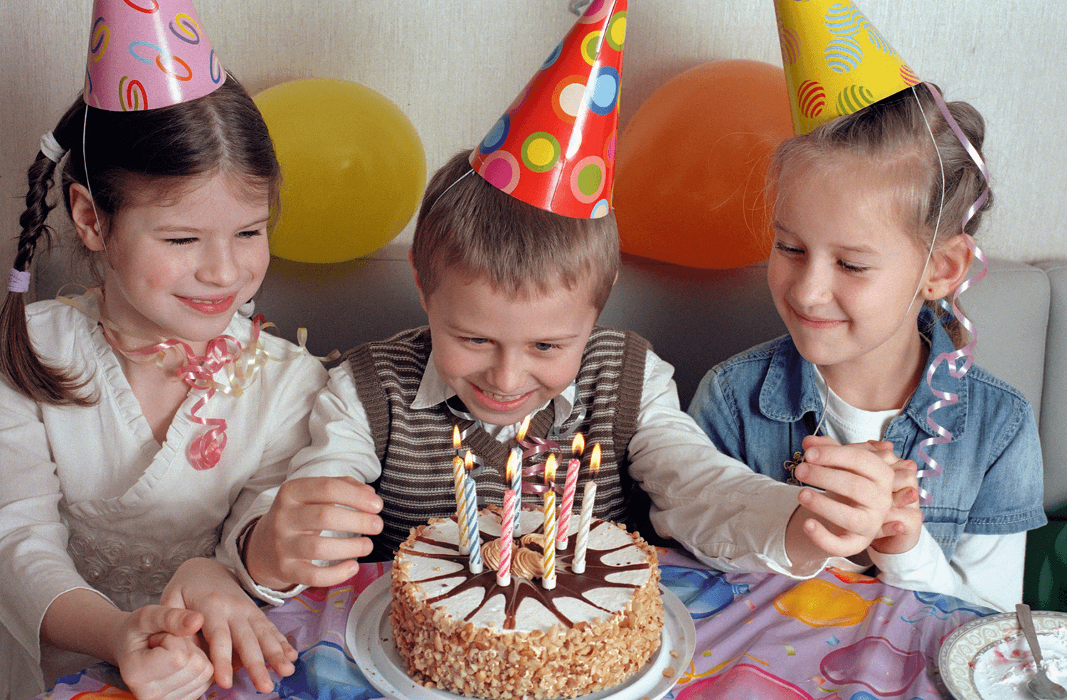 Что подарить на 7 лет мальчику: какой подарок выбрать ребенку на день рождения?