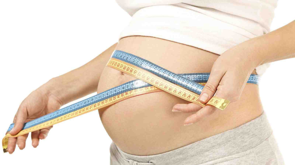 Как рассчитать предполагаемую массу тела плода при беременности, какие методы расчета веса существуют?