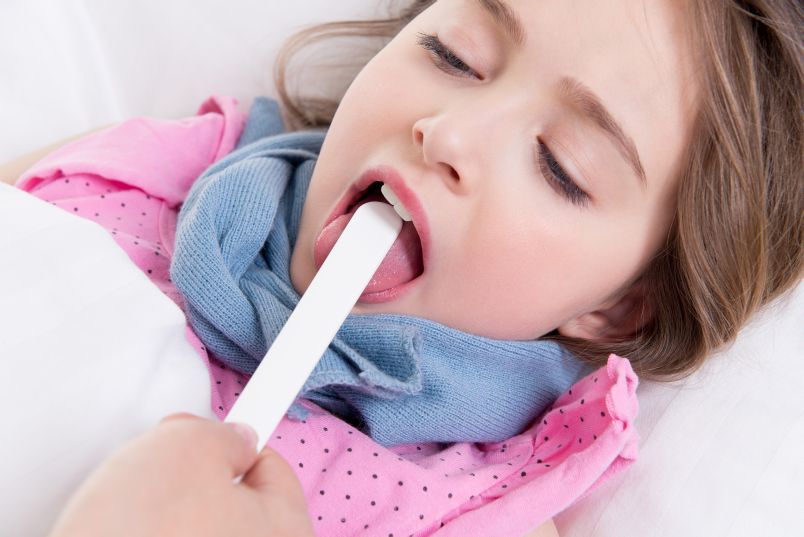 Хлоргексидин: инструкция по применению раствора детям для полоскания горла, промывания носа и ингаляций