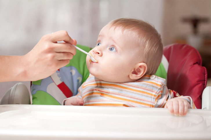 Особенности диеты при крапивнице у детей: что можно кушать и чем нельзя кормить малыша?