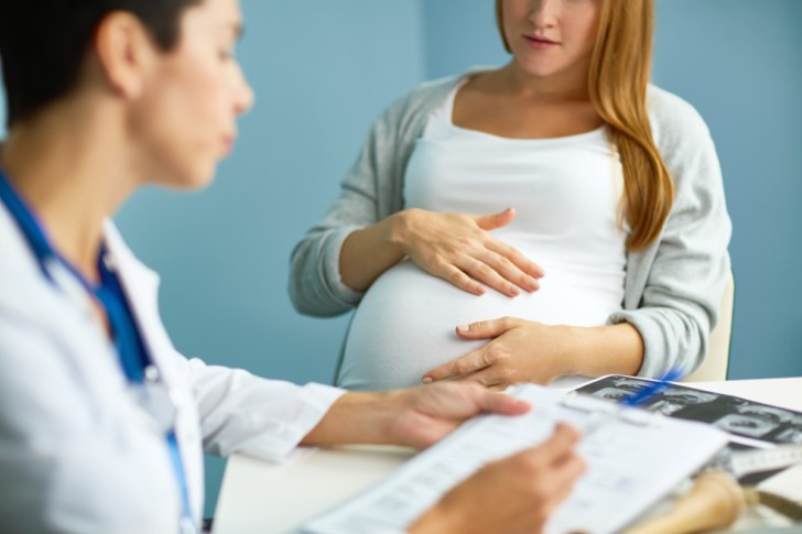 Порядок применения Флуомизина во время беременности, показания и противопоказания, использование свечей с Утрожестаном