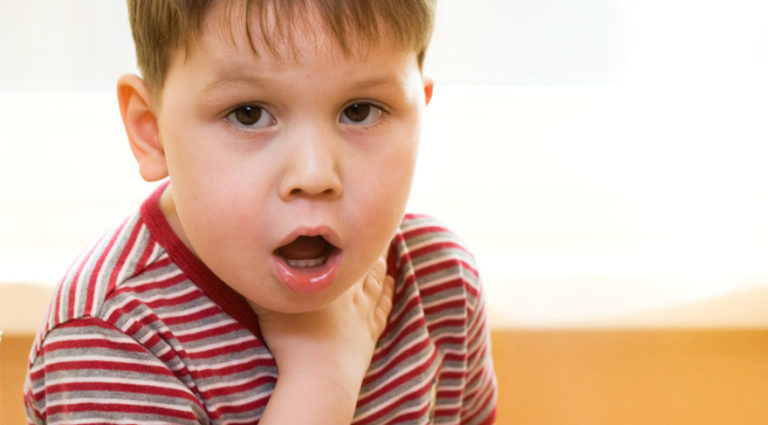 Как подобрать ребенку сироп от сухого и влажного кашля: список недорогих и эффективных лекарств